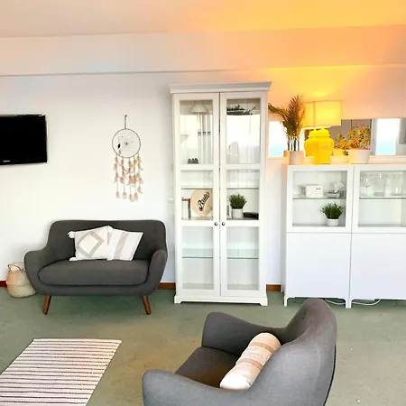 Panoramic South-facing Ocean View Appartement *